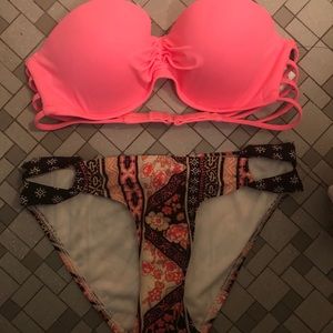 Bathing suit- never worn || make me an offer!